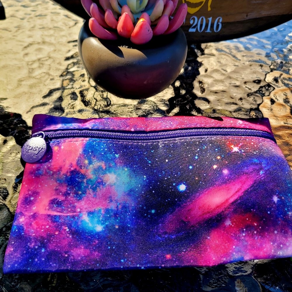 Ipsy Galaxy Print Women's Makeup Bag